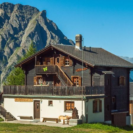 Gruppenhaus Im Walliser Alpstyle Rosswald Luaran gambar