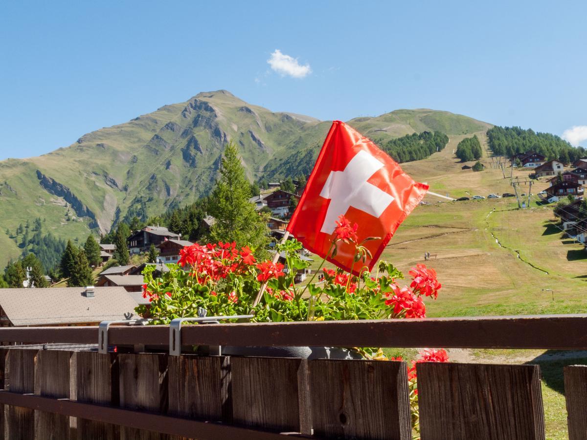 Gruppenhaus Im Walliser Alpstyle Rosswald Luaran gambar